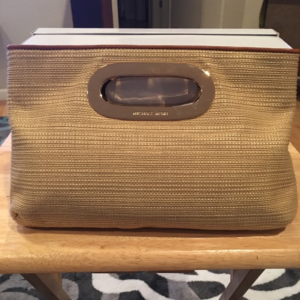 Michale Kors Clutch ❤️